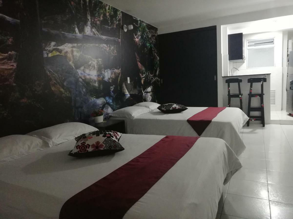 Aparthotel Aparta Estudio 7051 *